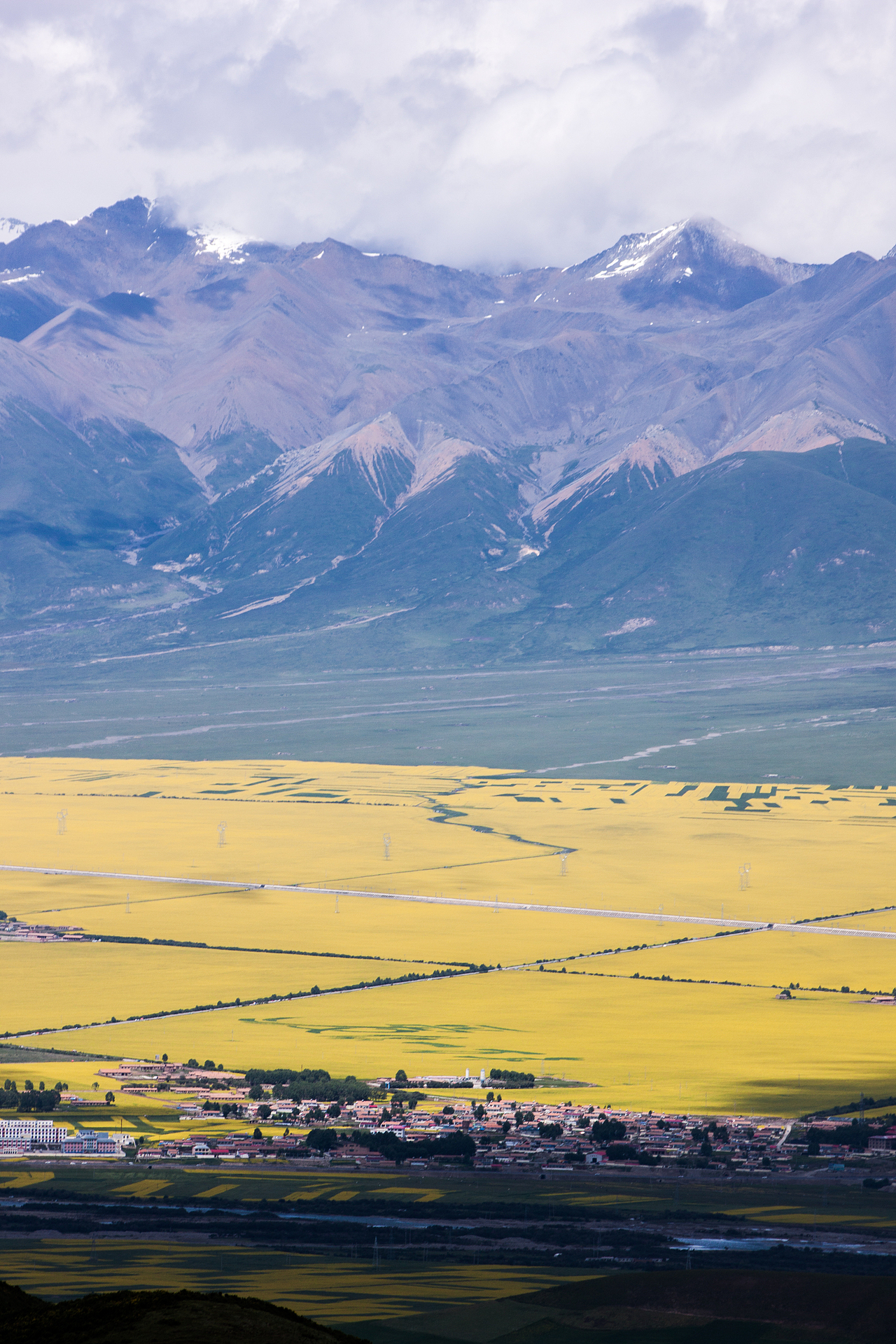 青海，大自然的调色板——播音稿专篇